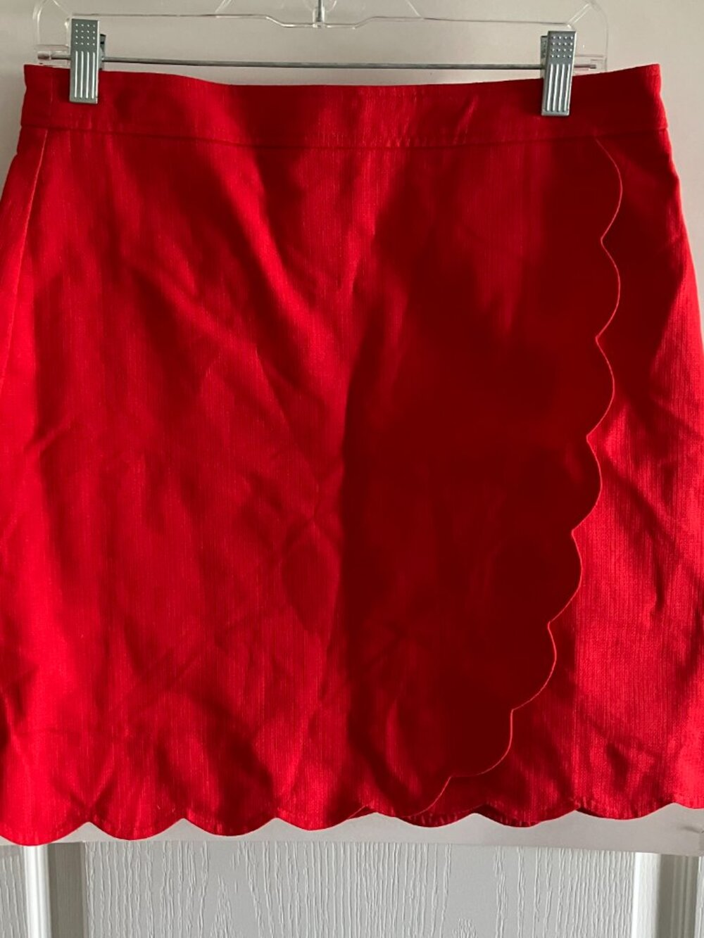 Womens J Crew Size 8 Red Scalloped Hem Skirt NEW with Tags.